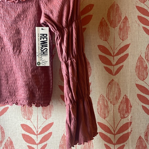 Rewash brand top is rose-pink! Size XS or S. - Picture 3 of 6